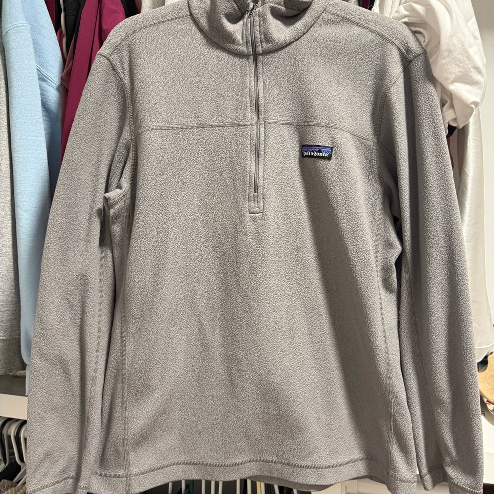Patagonia Light Gray Fleece Jacket